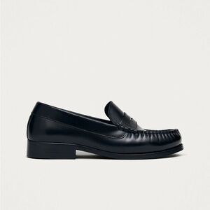 ALOHAS Rivet Black Leather Loafers